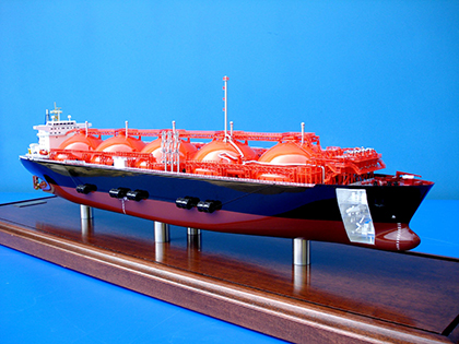 LNG TANKER Model